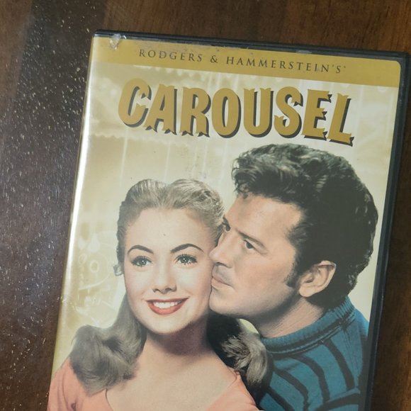 2 Classic Movies Audrey Hepburn - Picture 2 of 5